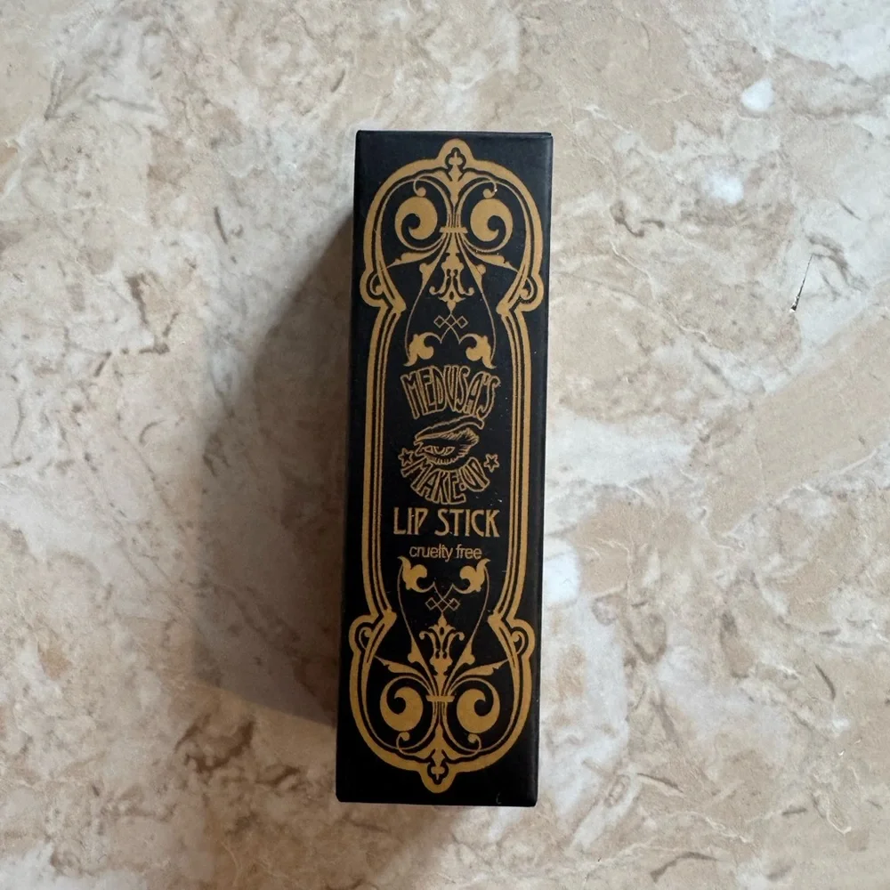 MEDUSA’S MAKEUP VEGAN LIPSTICK - BAROQUE NIB
